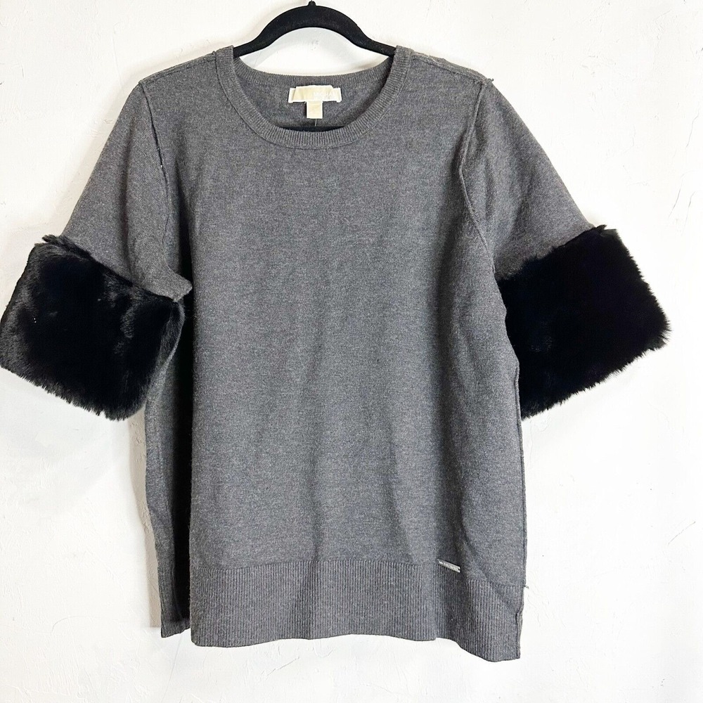 Michael Kors Womens Large Short Sleeve Sweater Top Gray NEW Faux Fur Sleeve